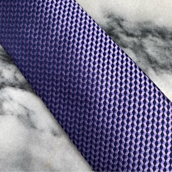 NWT Michael Kors Necktie Purple Geometric Silk Blend Jacquard 56" - Picture 2 of 6